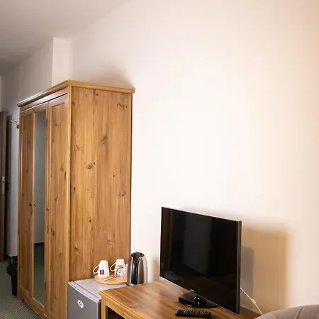Pensión Furkotka 3*